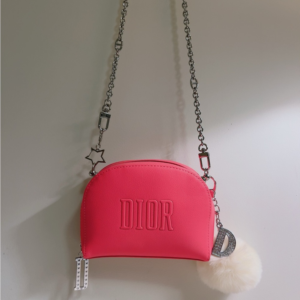 💕New Dior vip cosmetic pouch bag hot pink💕
